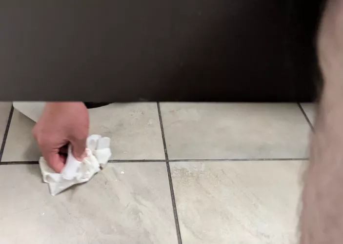 Tidying up after understall stroke