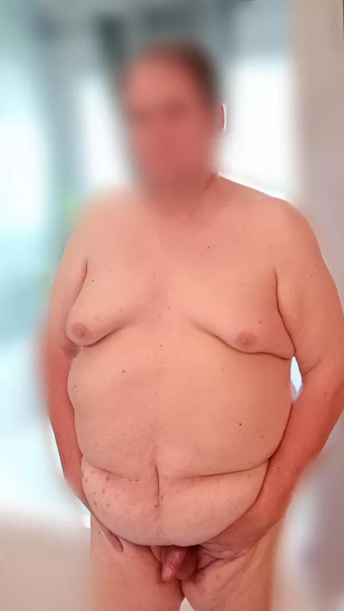 Who likes naked BHMs?