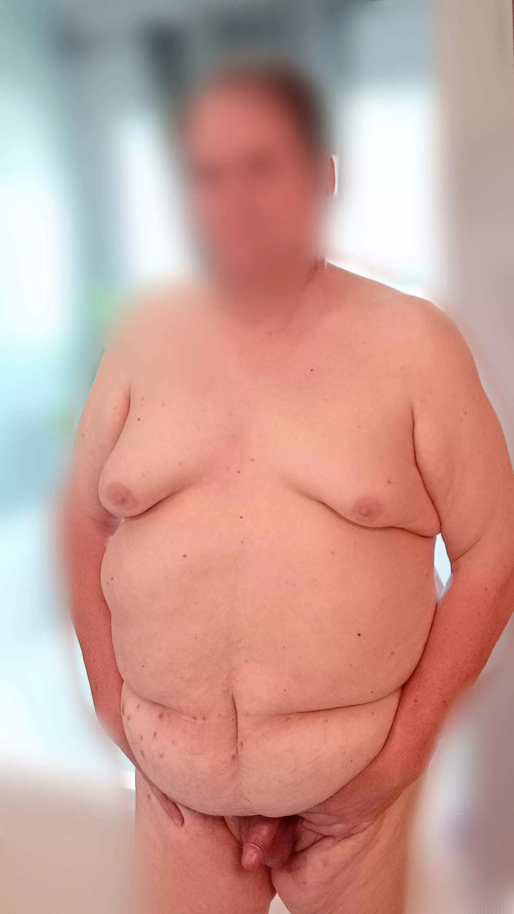 Who likes naked BHMs?