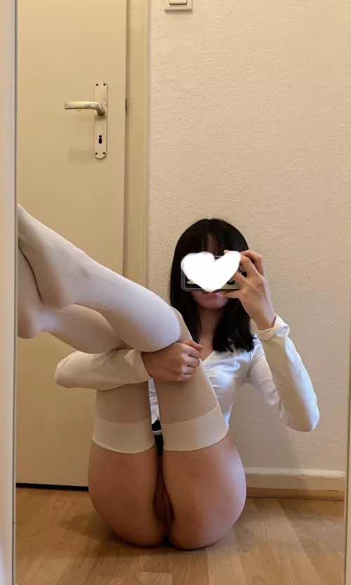 anyone down to pound this chinese cake roughly?