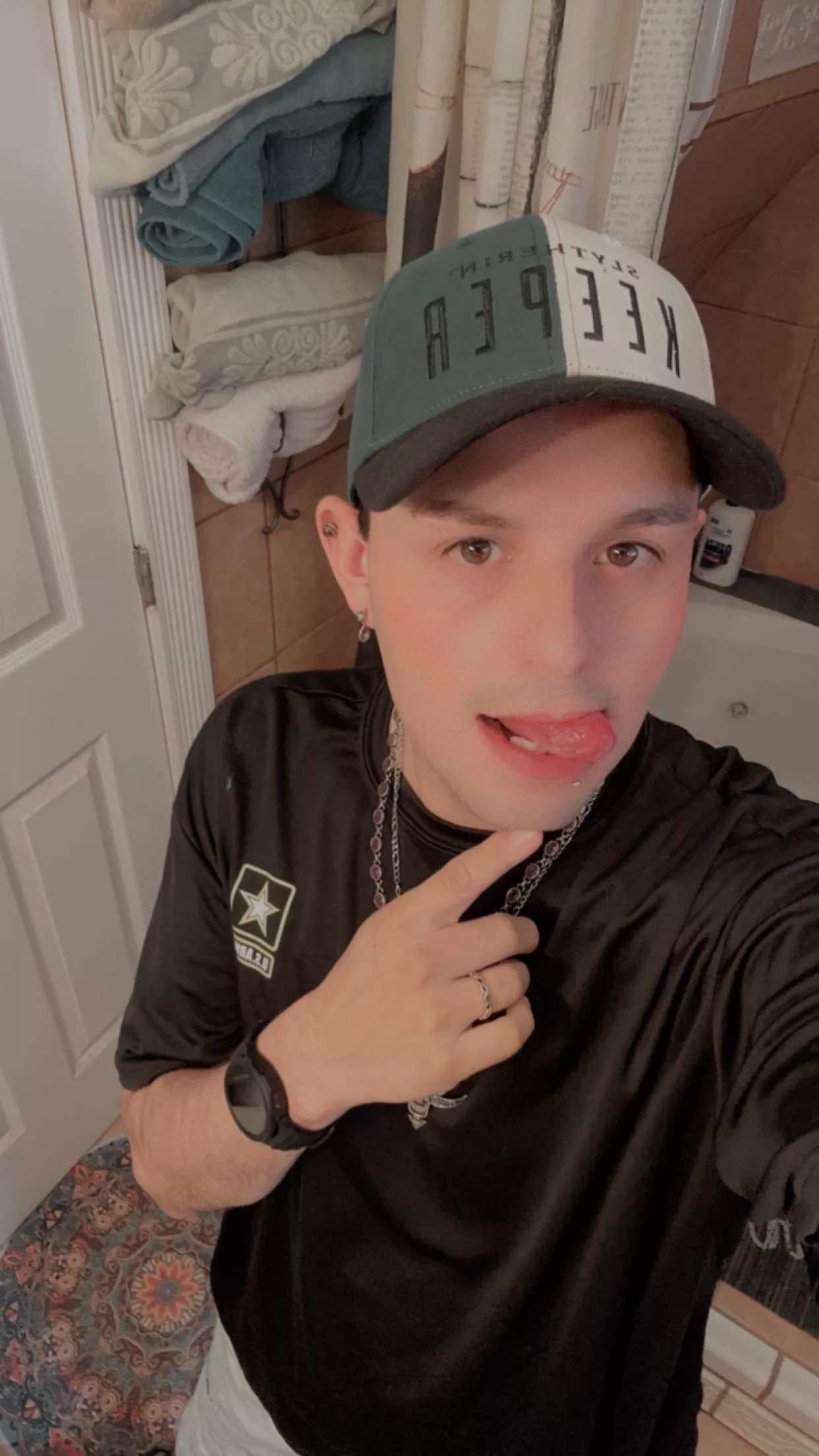 Happy Friday!  Happy Friday!