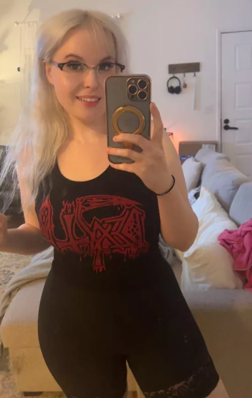 I know I’m not the prettiest with bed head…but all natural can still be cute too, right?🙈