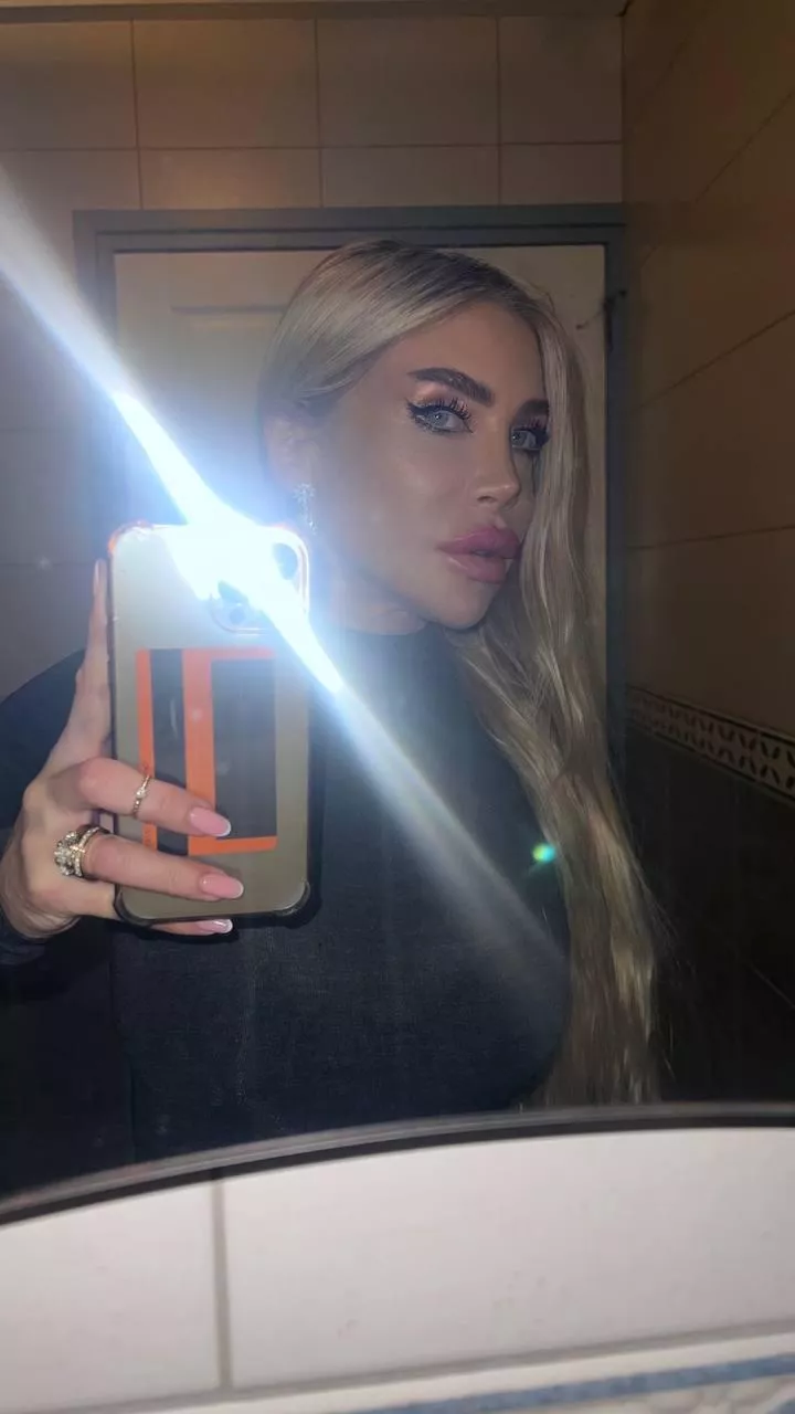 I love my plump lips