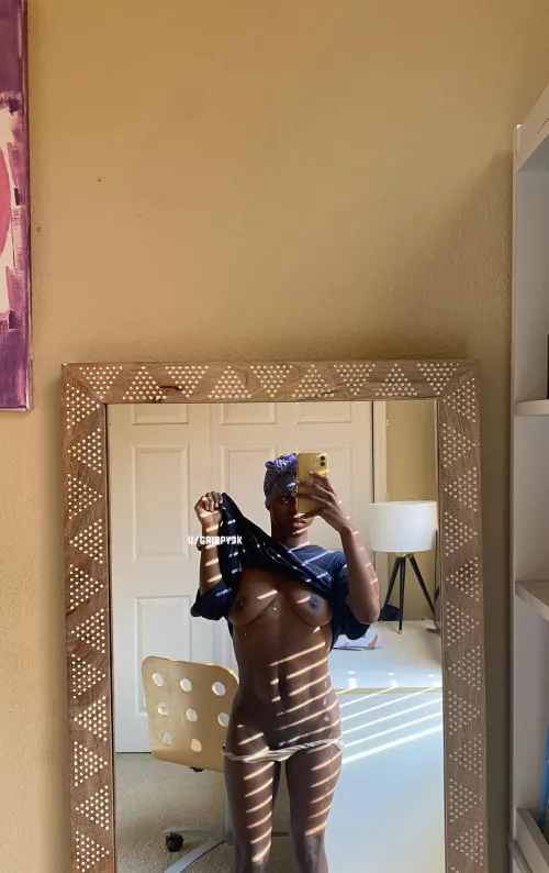 I wanna bump and grind 