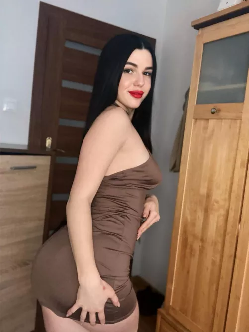 is this dress too short for a first date?