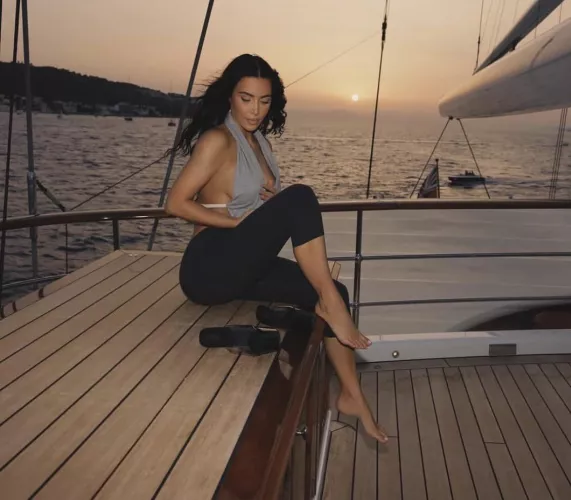 Kim is so sexy I can’t get enough