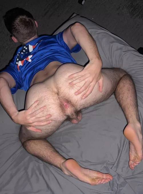 My pink tight hole 🥵