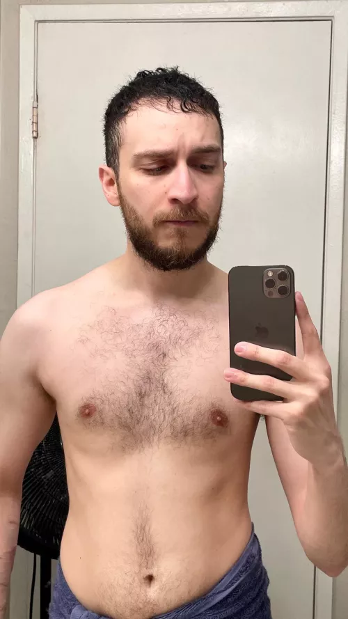 New haircut ๐ค  Ready for the weekend ?