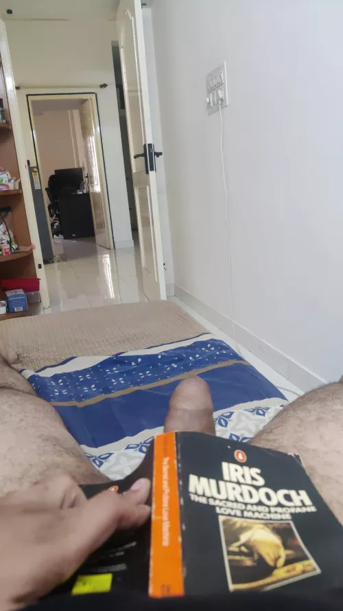 No, the book title coinciding with the picture is purely incidental 