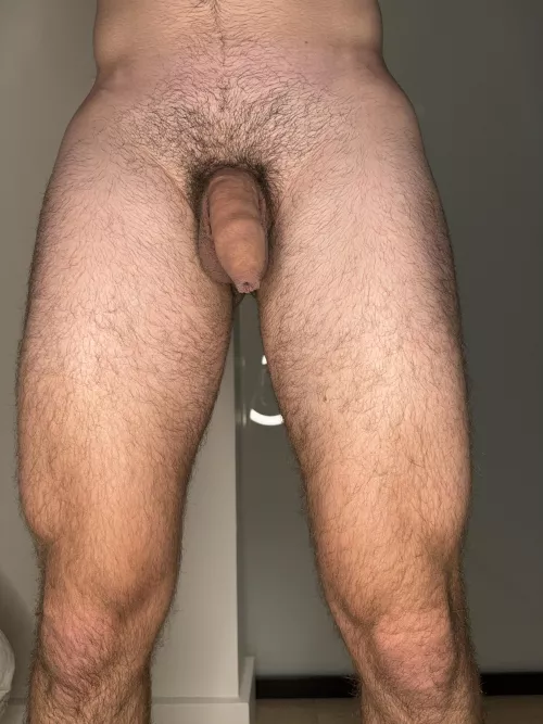 Play with the overhang and I’ll get hard