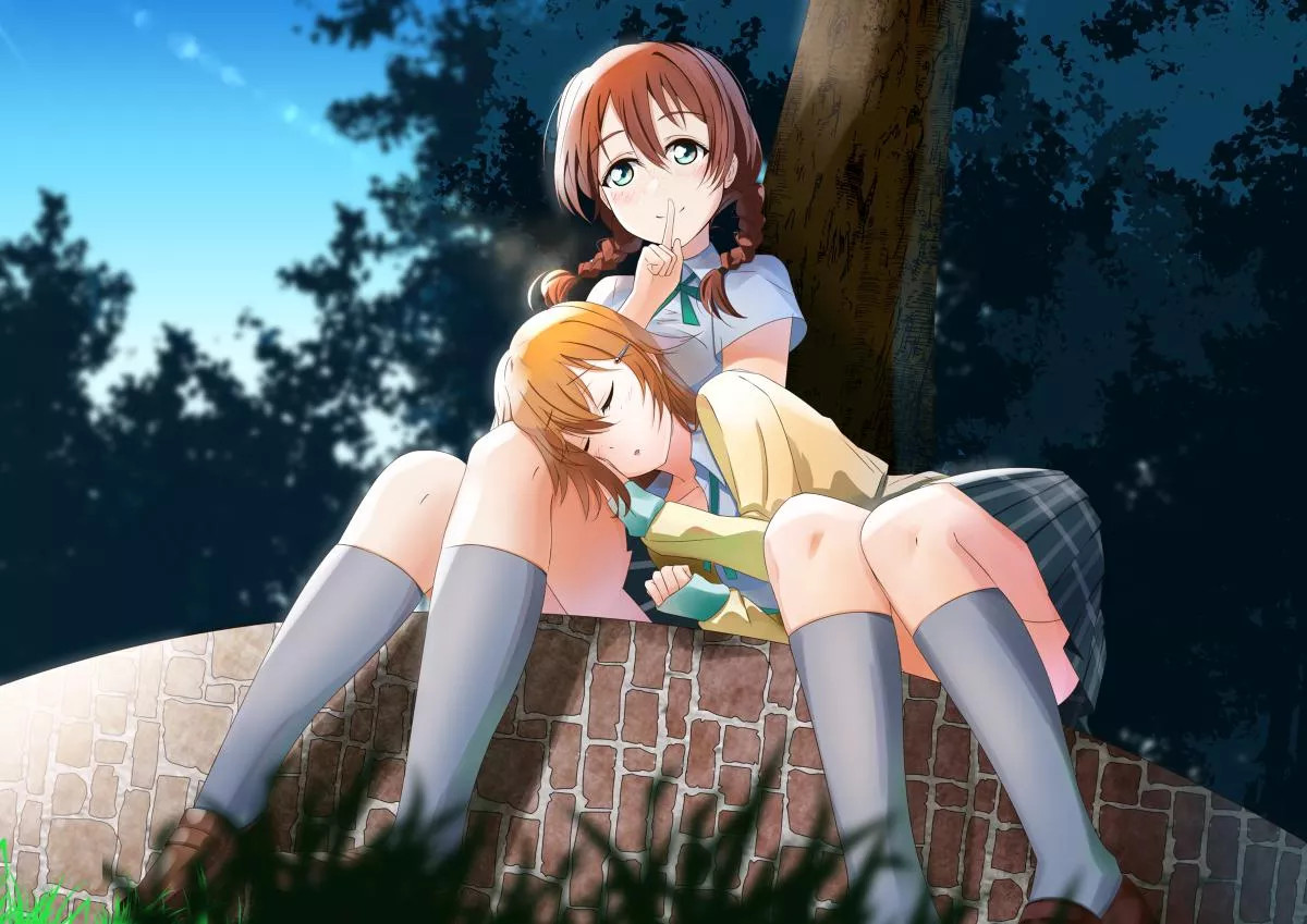 Sleeping on her lap [Love Live Nijigasaki]