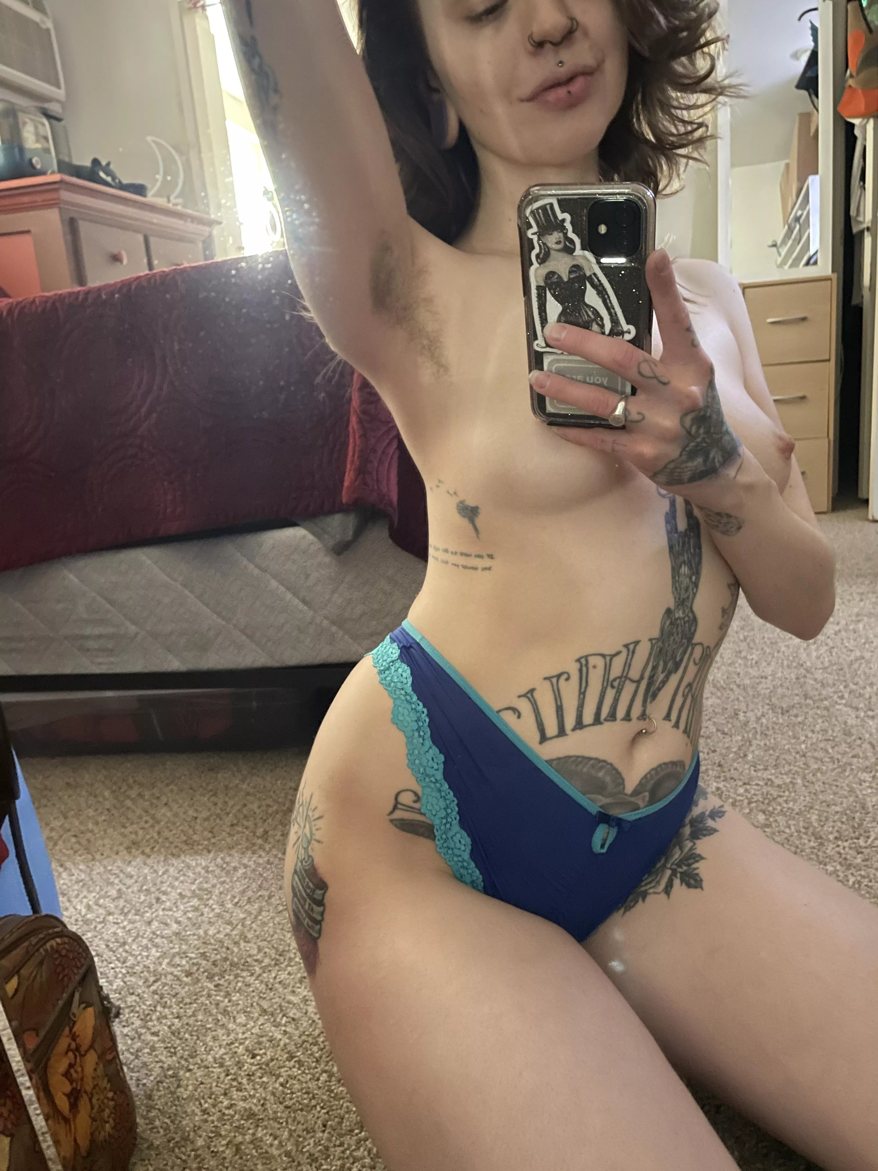 the best views are of fuzzy pits ☺