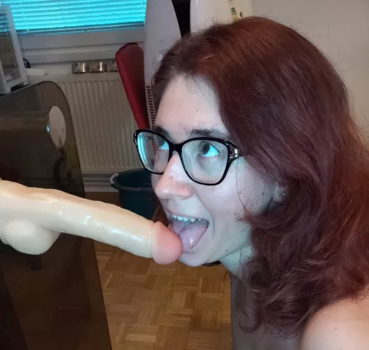 Wife material (@lolysmilevip) [Onlyfans]