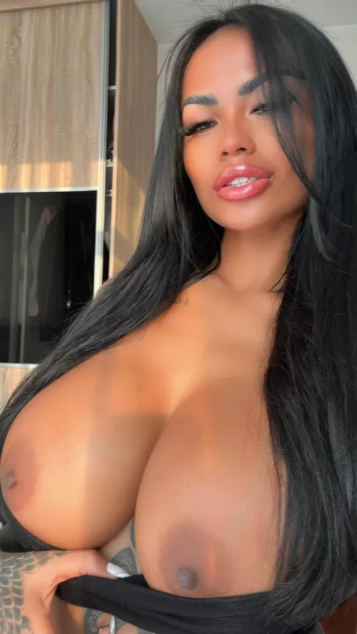 would you ever fuck an asian bimbo milf like me 