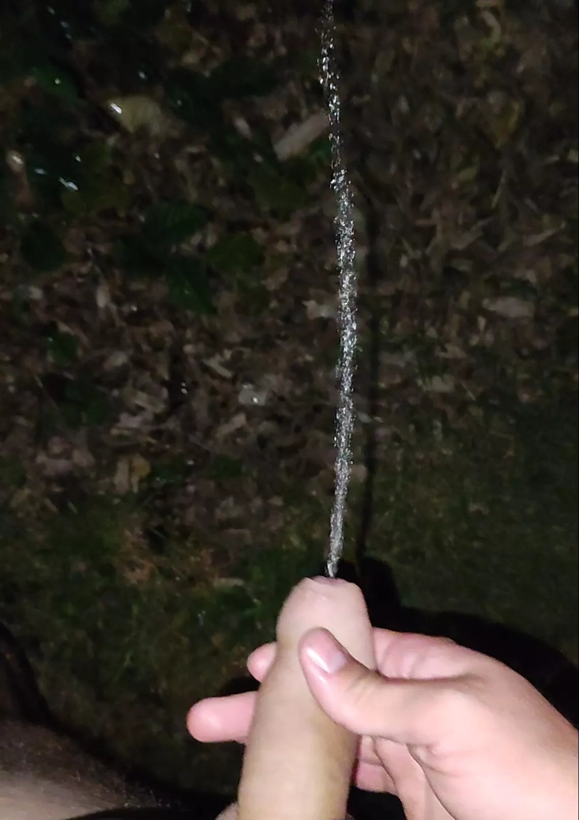 A little French boy who can no longer hold his piss 🫣🤗