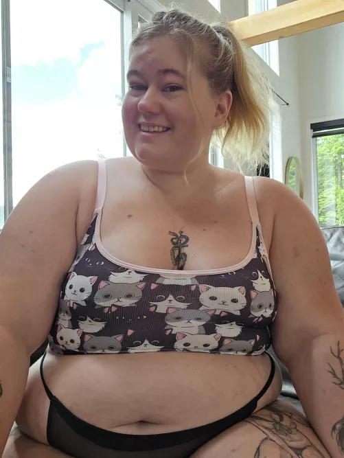 Am I allowed to sit on your face for a bit?