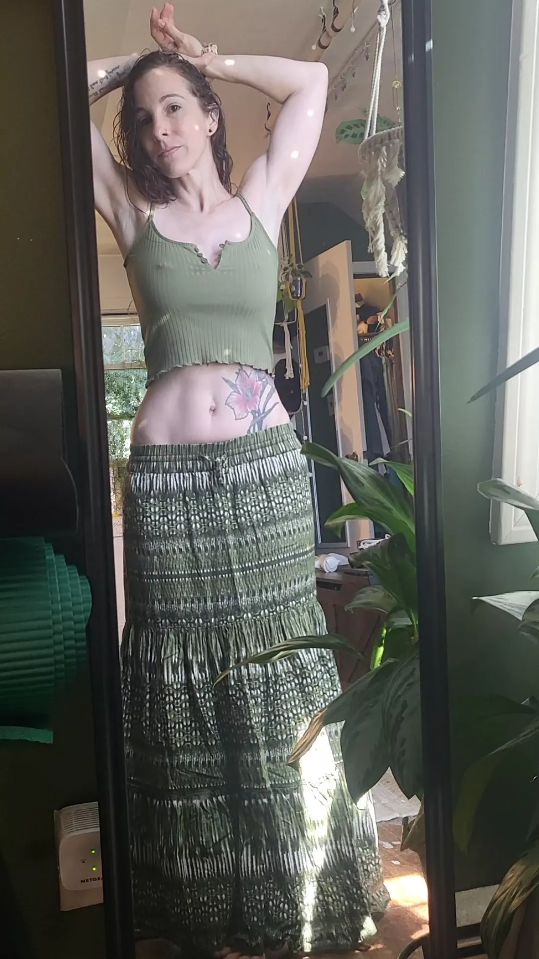 Another croptop for this hot day! [img] 