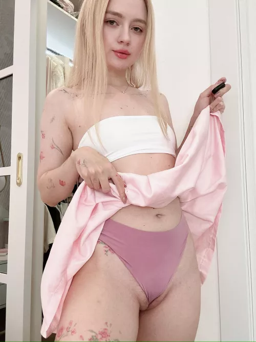 get me out of these tight panties