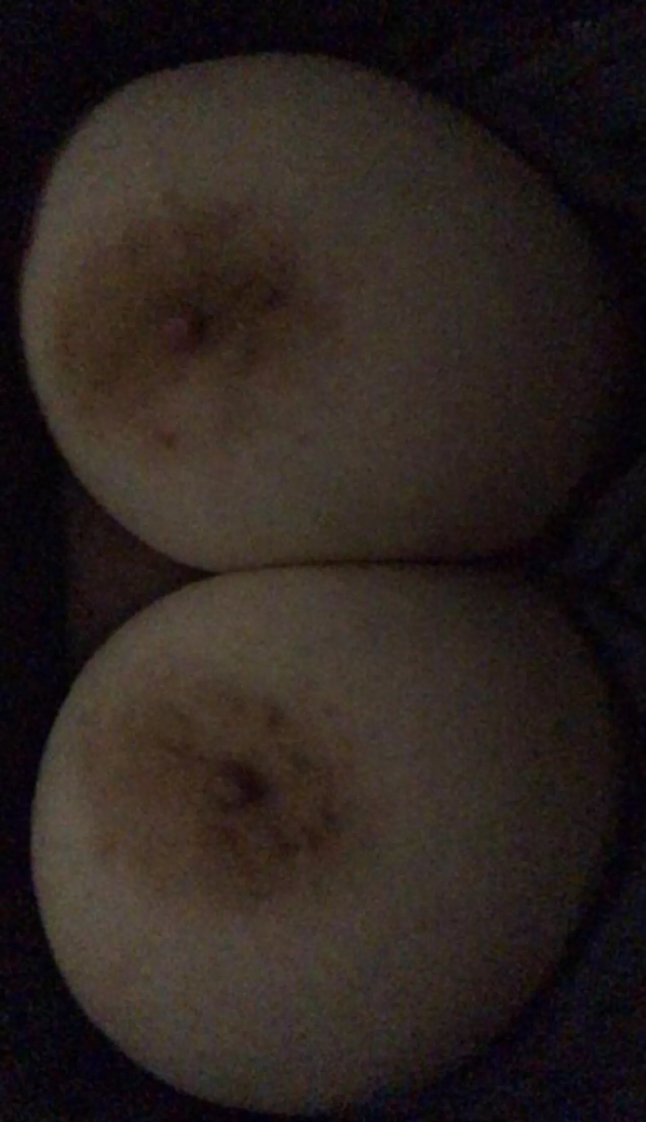 I need a strong big daddy 😫