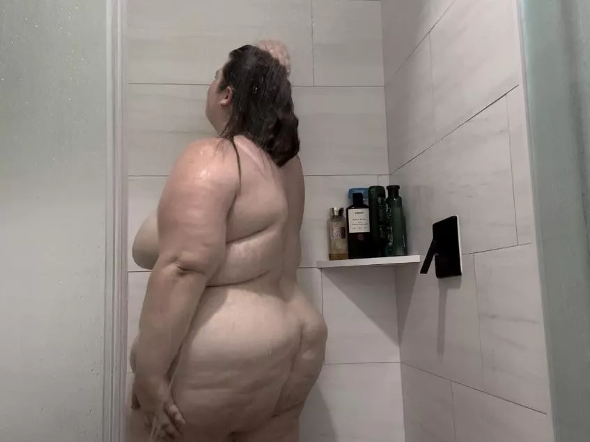 I need help washing my back