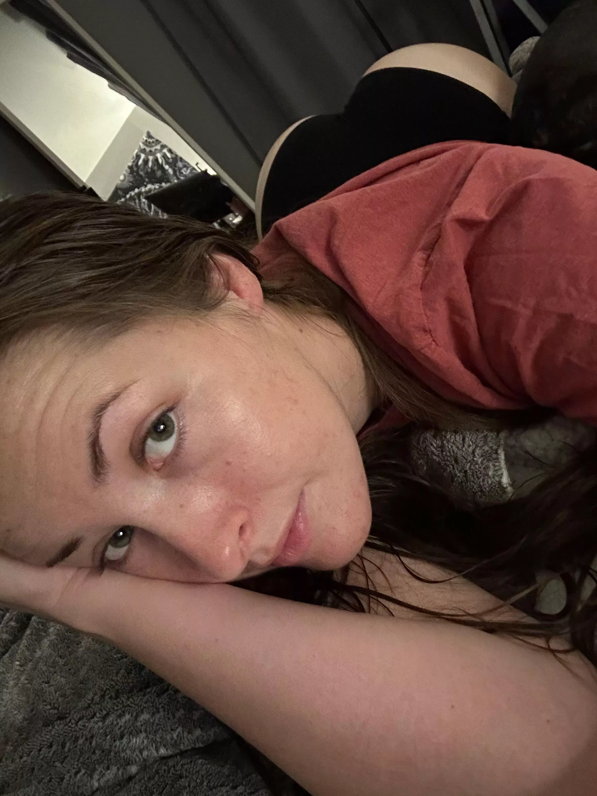 I'll stay just like this while you do whatever you want to my bubble