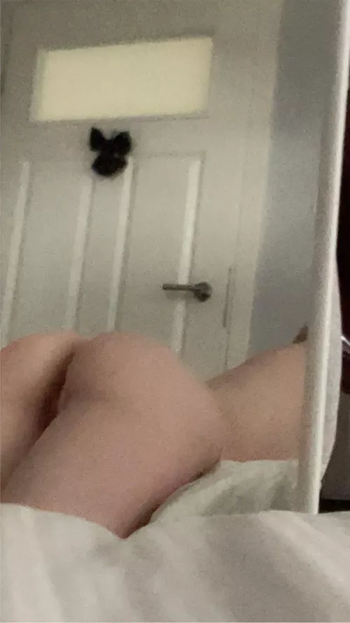 Im waiting for you like this baby