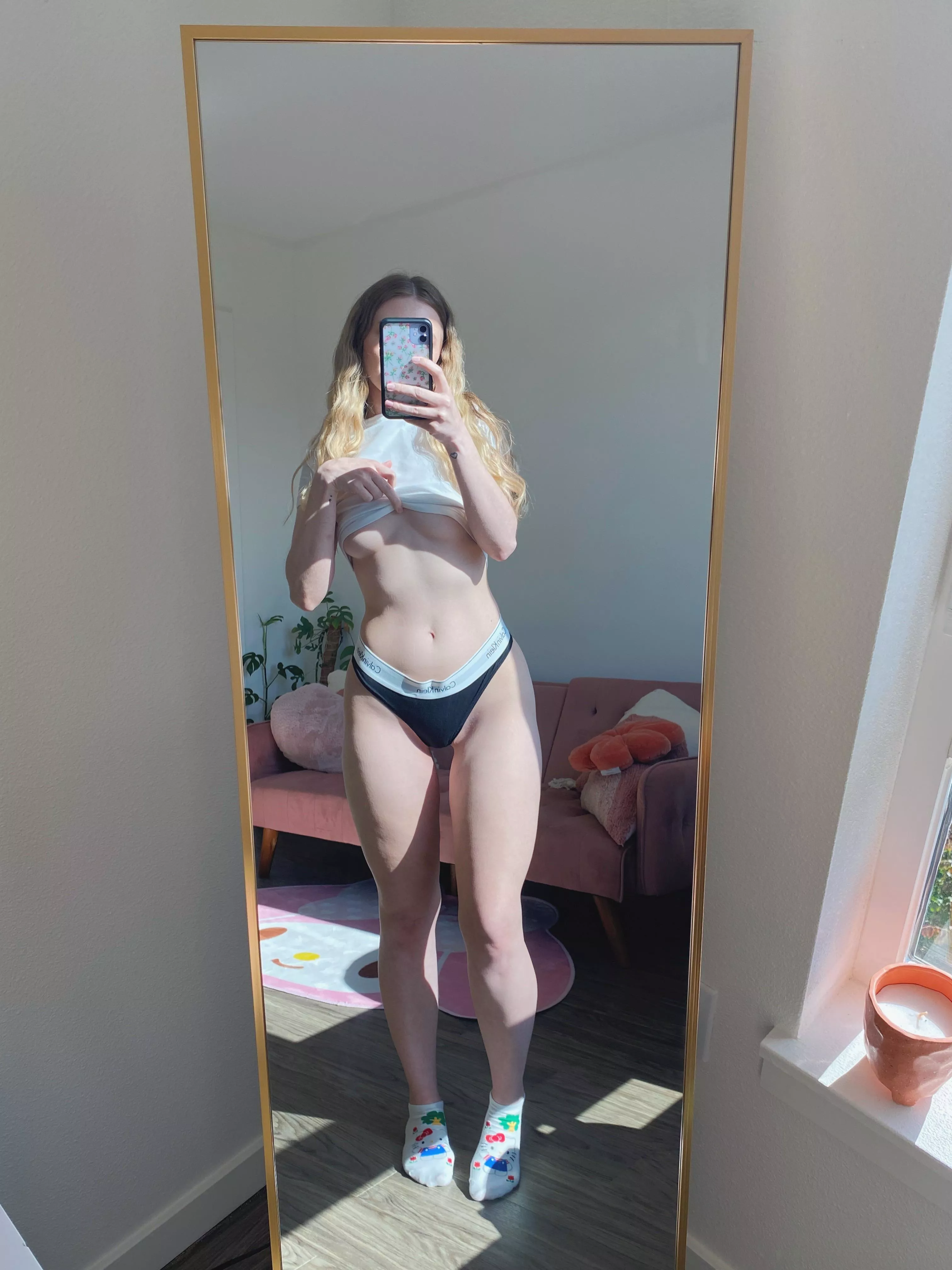 it’s not much but it still counts as underboob