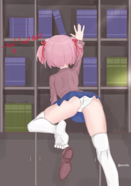 Natsuki is trying to find her literature (manga) 
(⌒_⌒;)