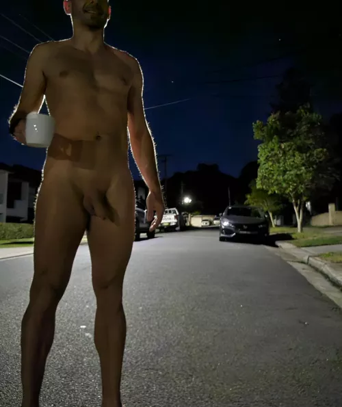 So cold you can see the tiny hairs on my body... 