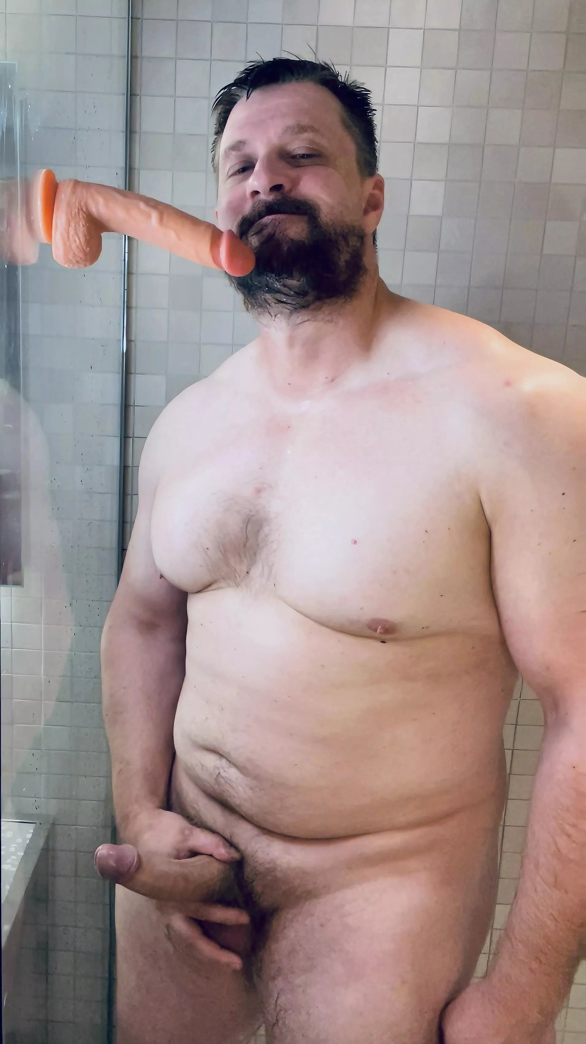 You caught your Rugby Buddy like this in the Shower. What are the first toughts that come to your mind ?