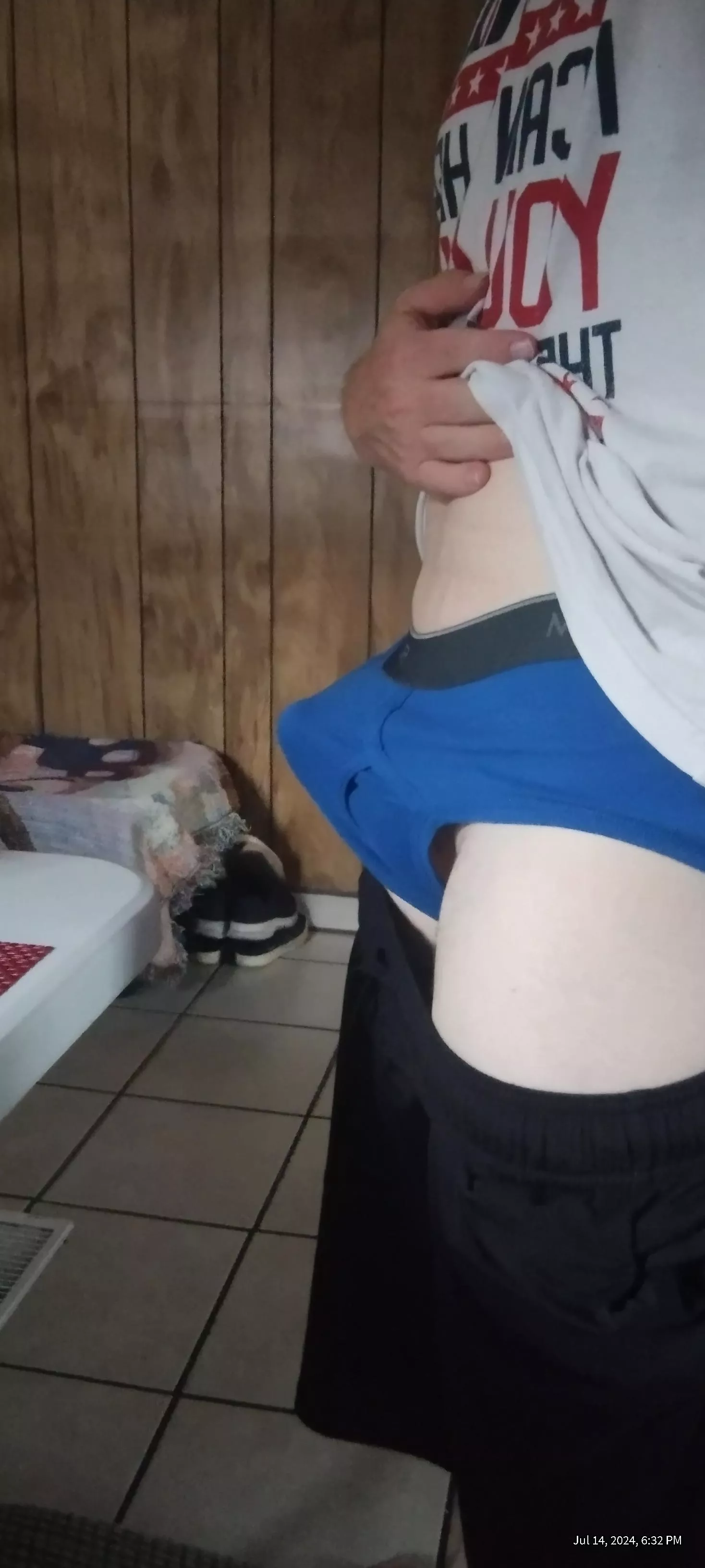 Been a few days, he's getting restless (28) 