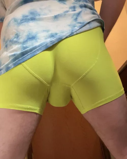 Do you like the bulge from my balls?