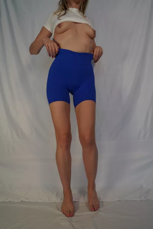 Do you like this sight, baby?