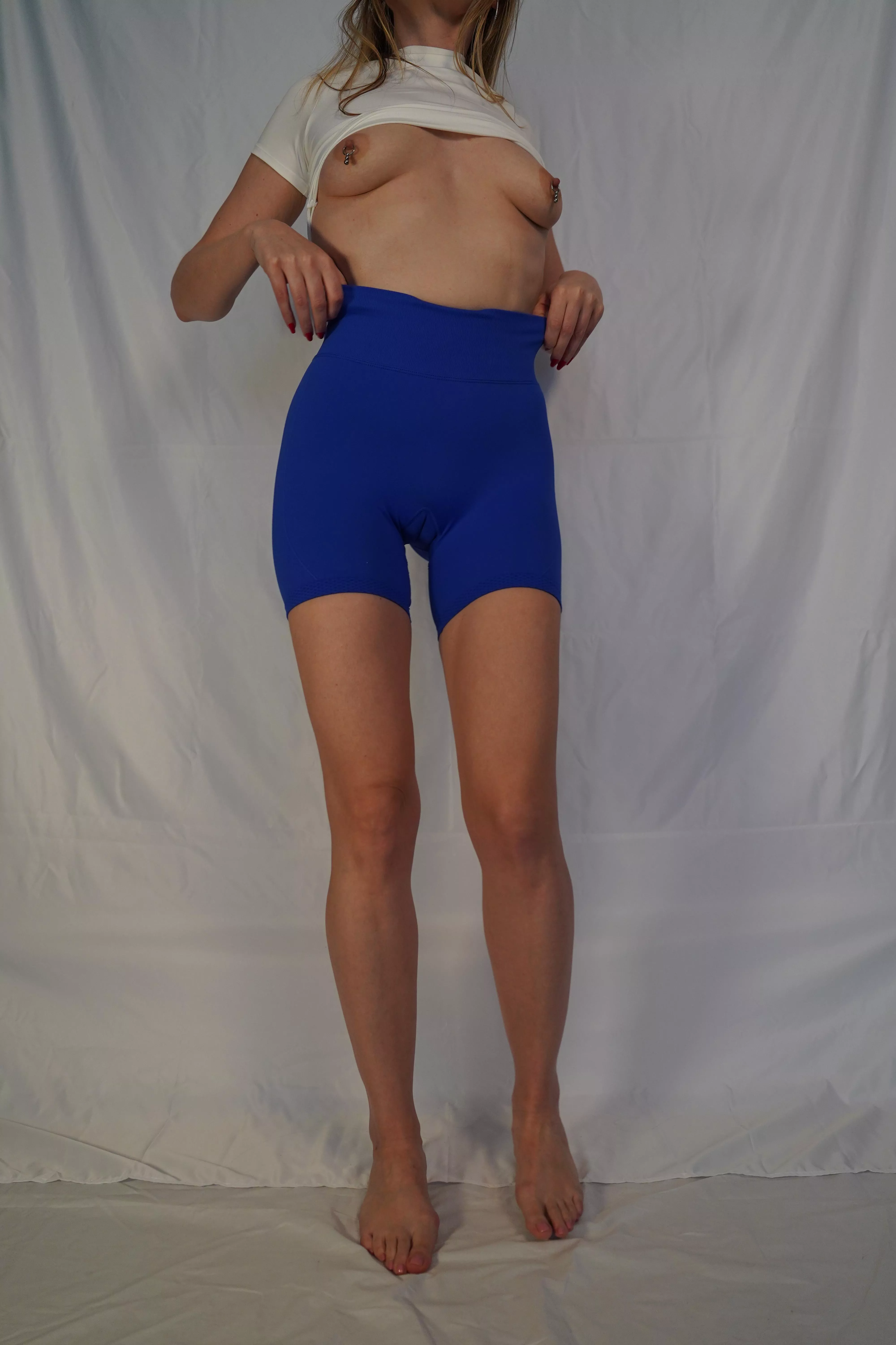 Do you like this sight, baby?