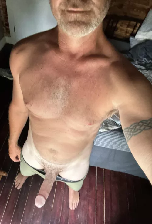 Morning wood [49]