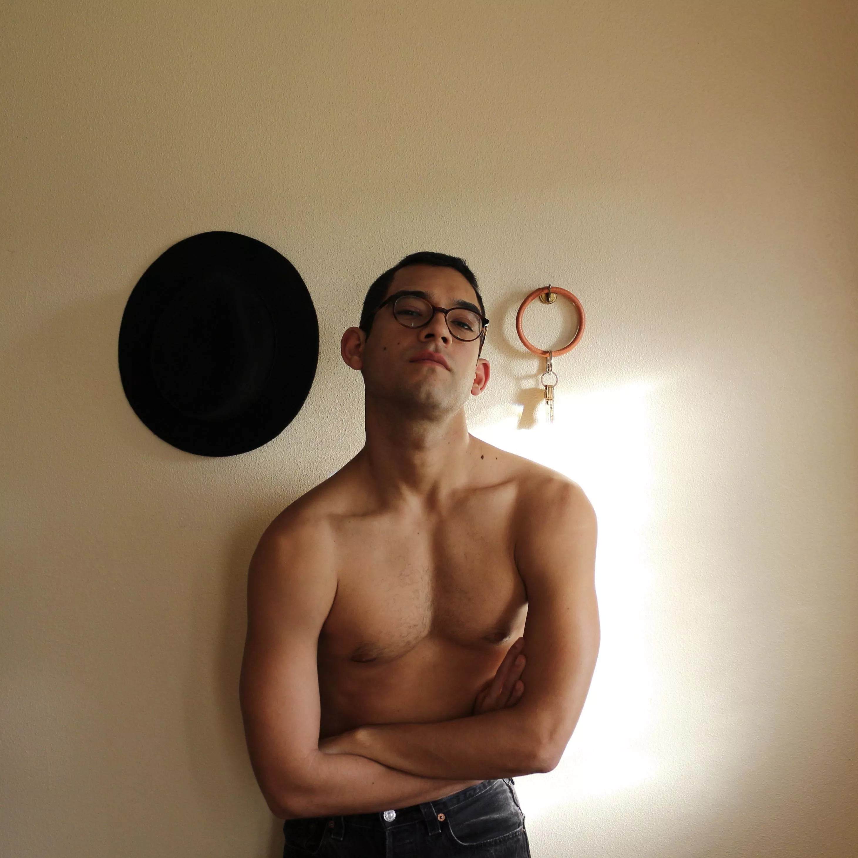 35. Exhibitionist. I write. I photo- and videograph. I love creating and connecting. Love this platform of exhibitionists and voyeurs coming together! Say hello. :0) 35. Exhibitionist. I write. I photo- and videograph. I love creating and connecting. Love this platform of exhibitionists and voyeurs coming together! Say hello. :0)