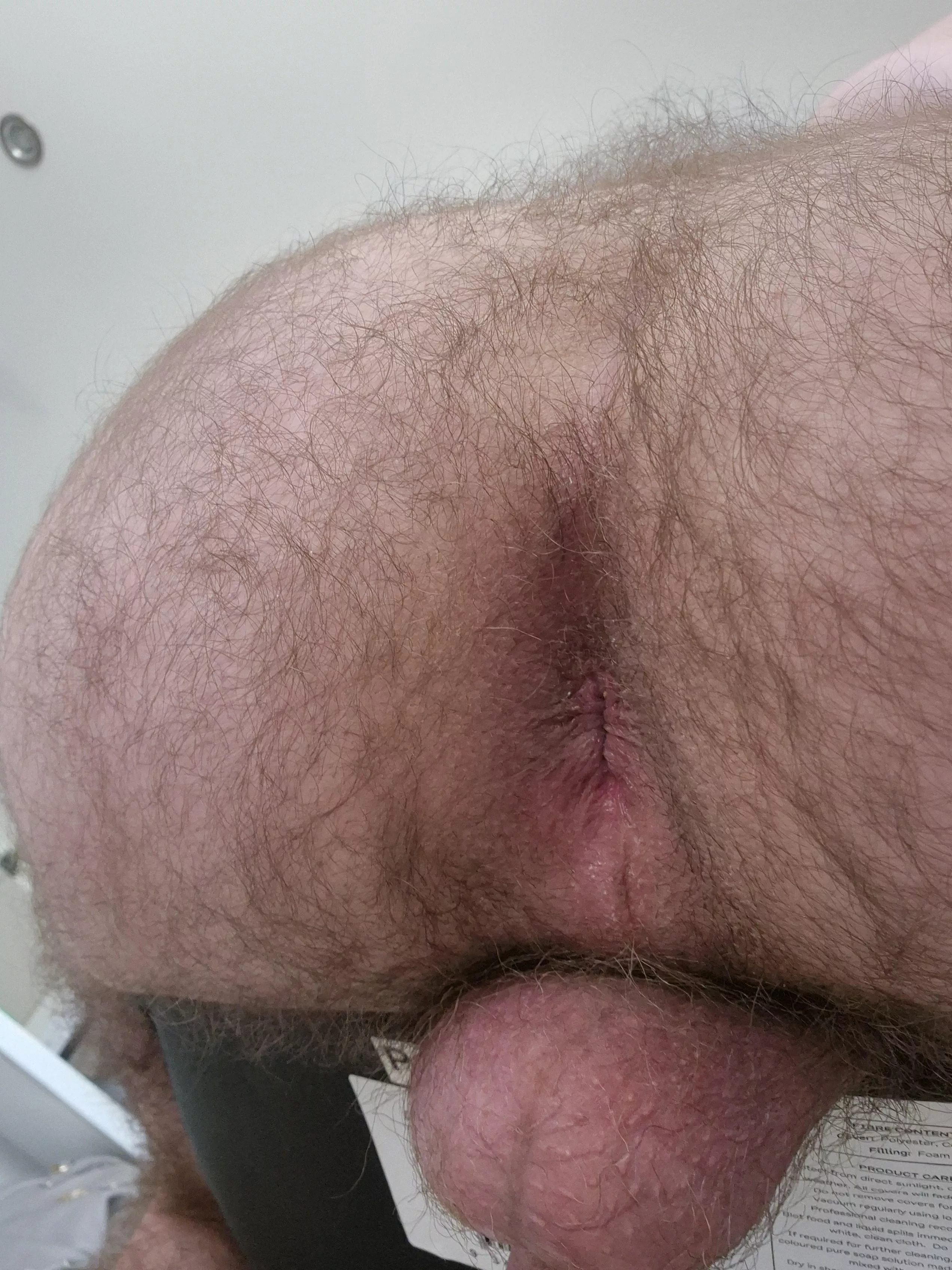 Anyone want to slide their cock in my tight hairy man ass? 