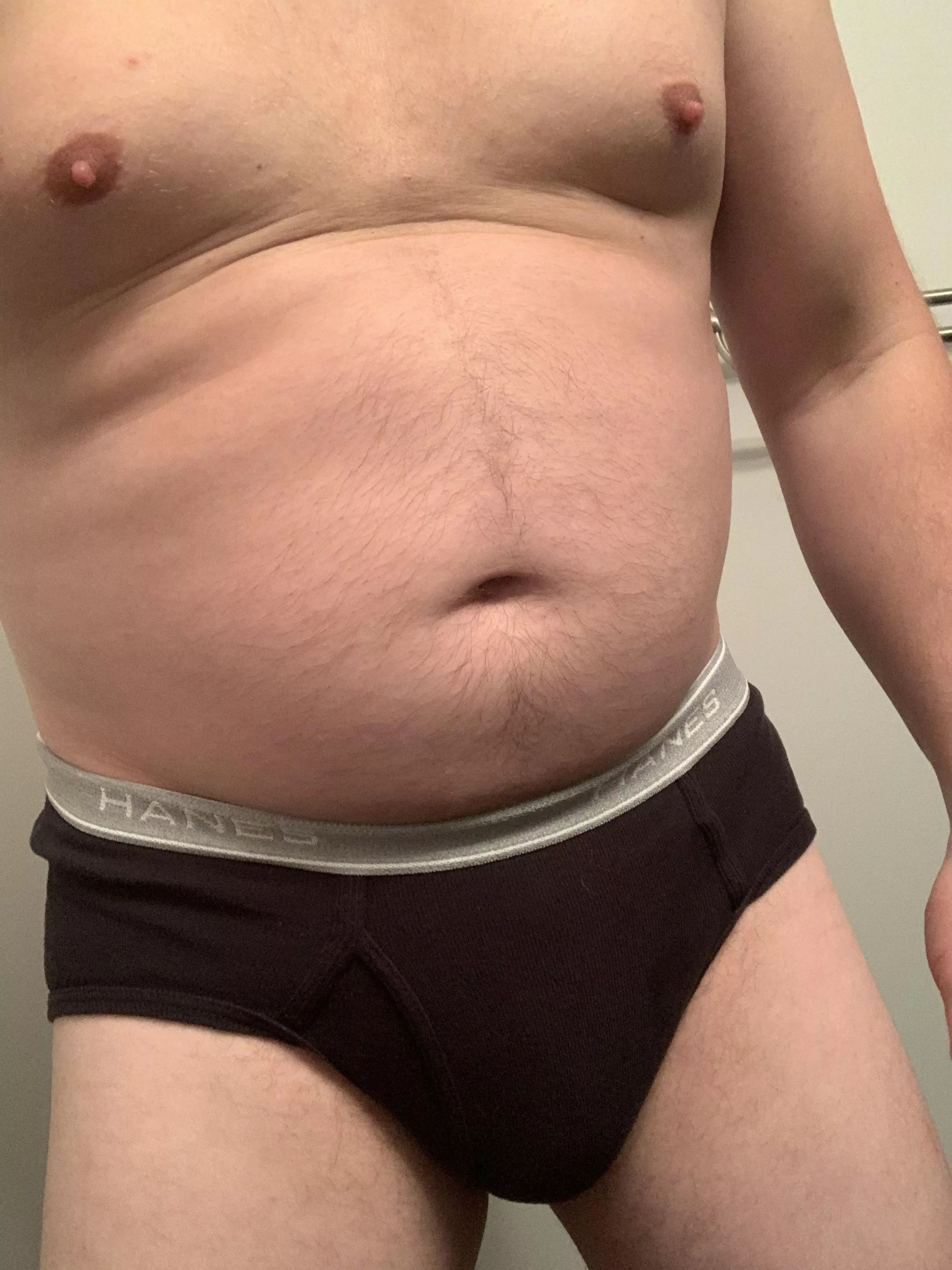 Beers, belly and bulges. Happy Sunday boys