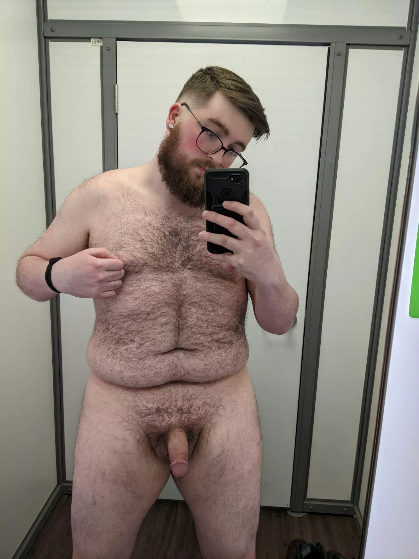 Let's fuck in the dressing room?