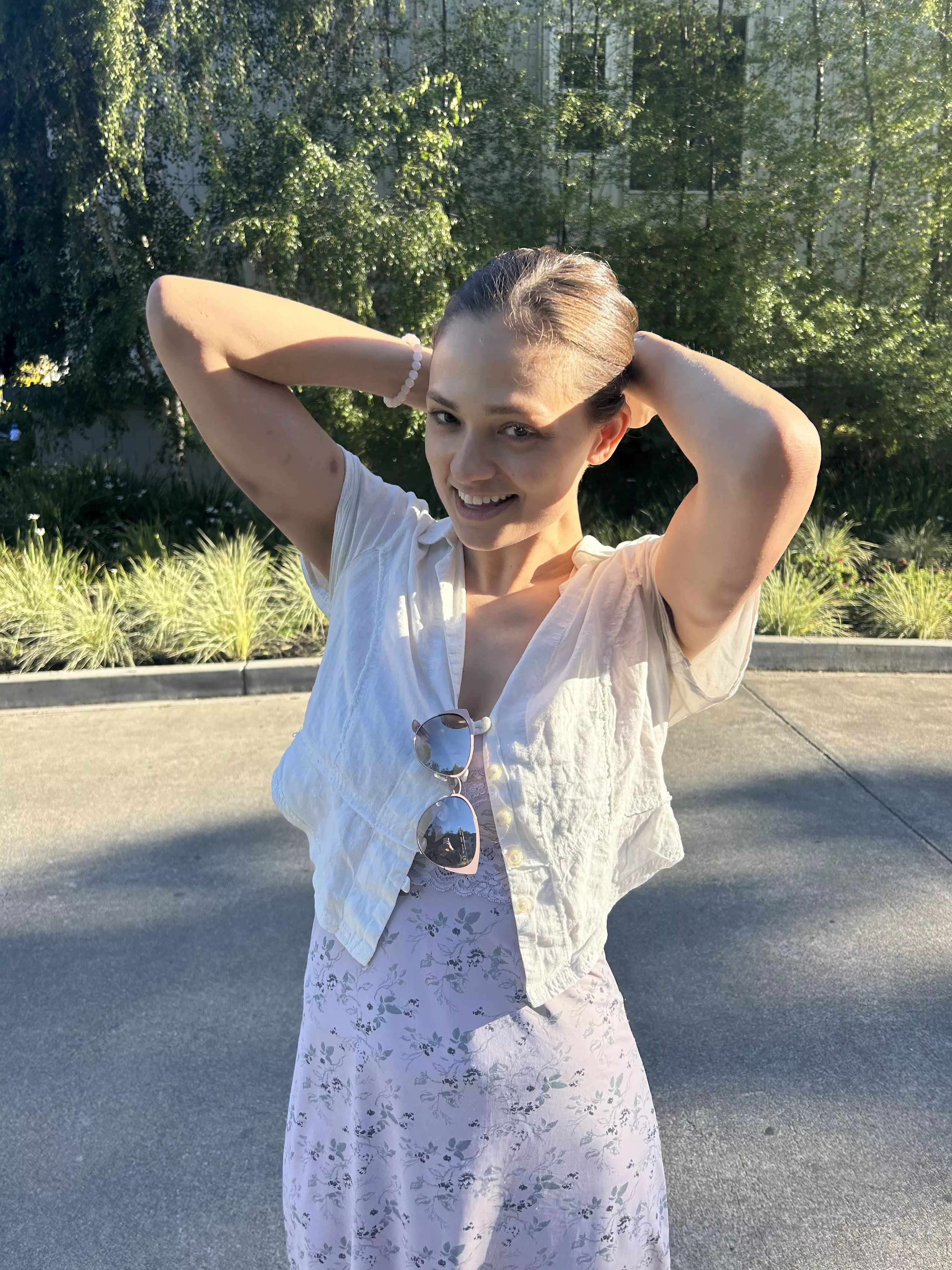 Love my marks secretly coming out of clothes :)