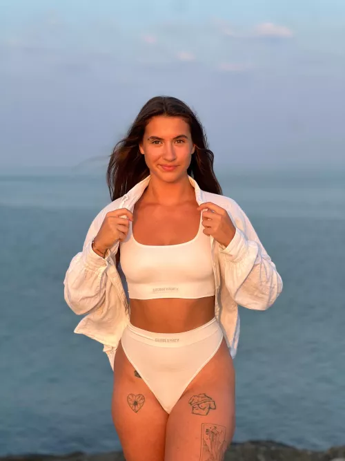 my outfit at the beach