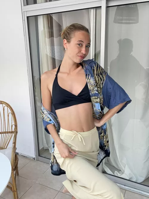 Ready for the beach party laterr