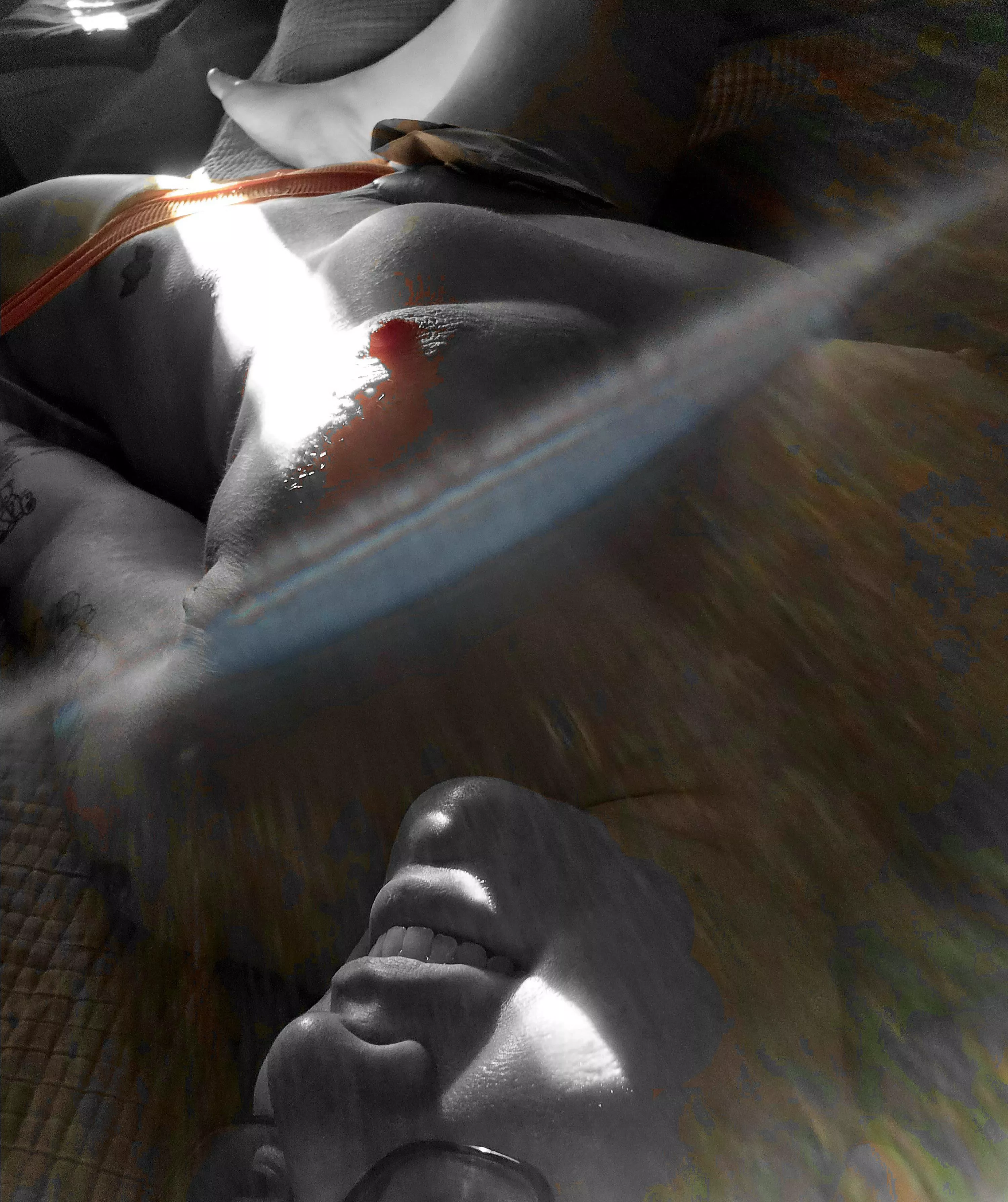 Spots of color and a guiding light ✨️