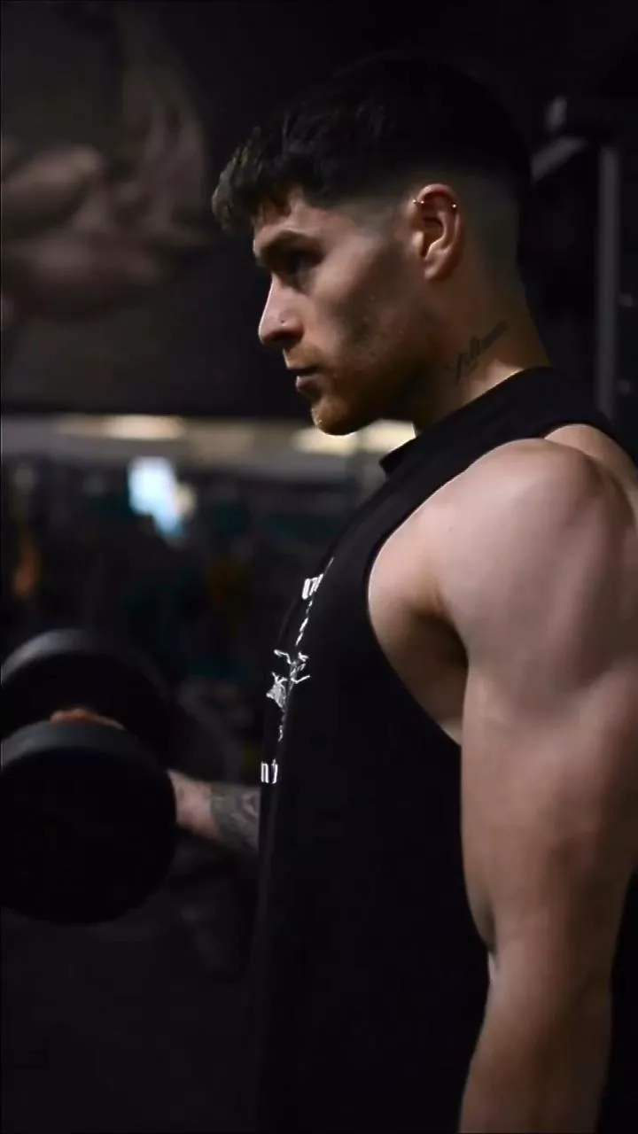 trying to beat single guy blues by working out