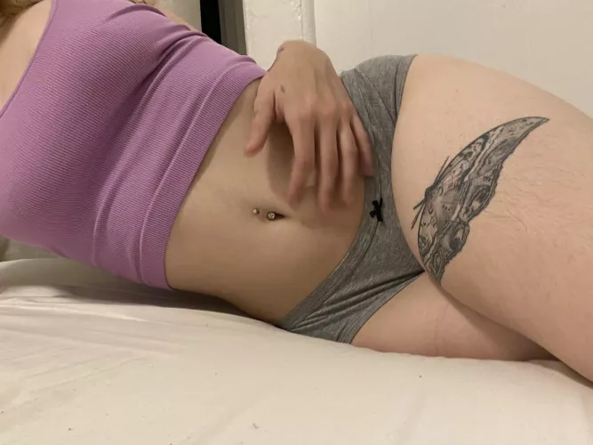 who’s gonna help this boi strip 