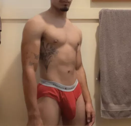 (21) What up bros ♥️