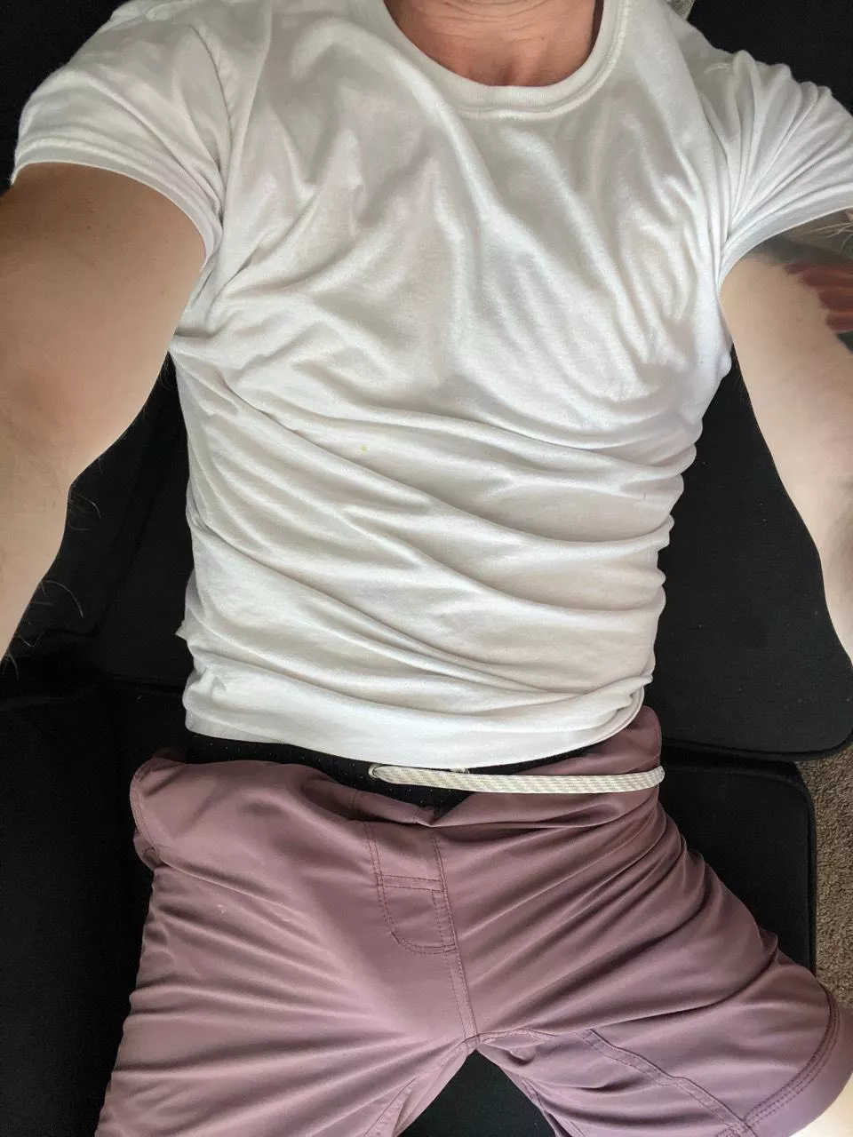 (37) Gym bulging