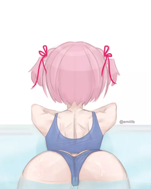 Natsuki doesn't mind the pool, especially in the summertime (＾་།＾)