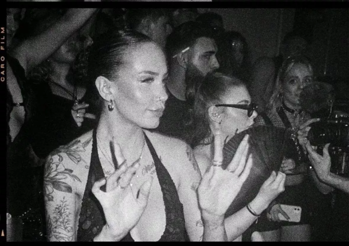 want to enjoy with me