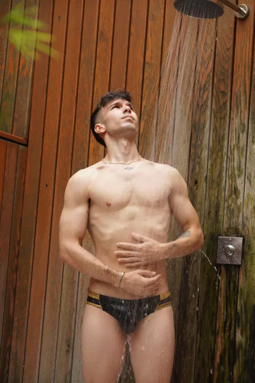 What do you like about me?😛